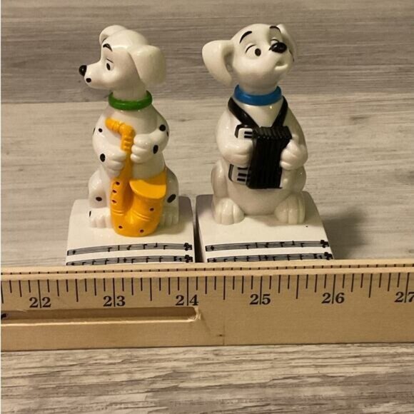 Disney's 102 Dalmatians McDonald’s Happy Meal Dalmatian with Saxophone Accordion - Picture 4 of 4